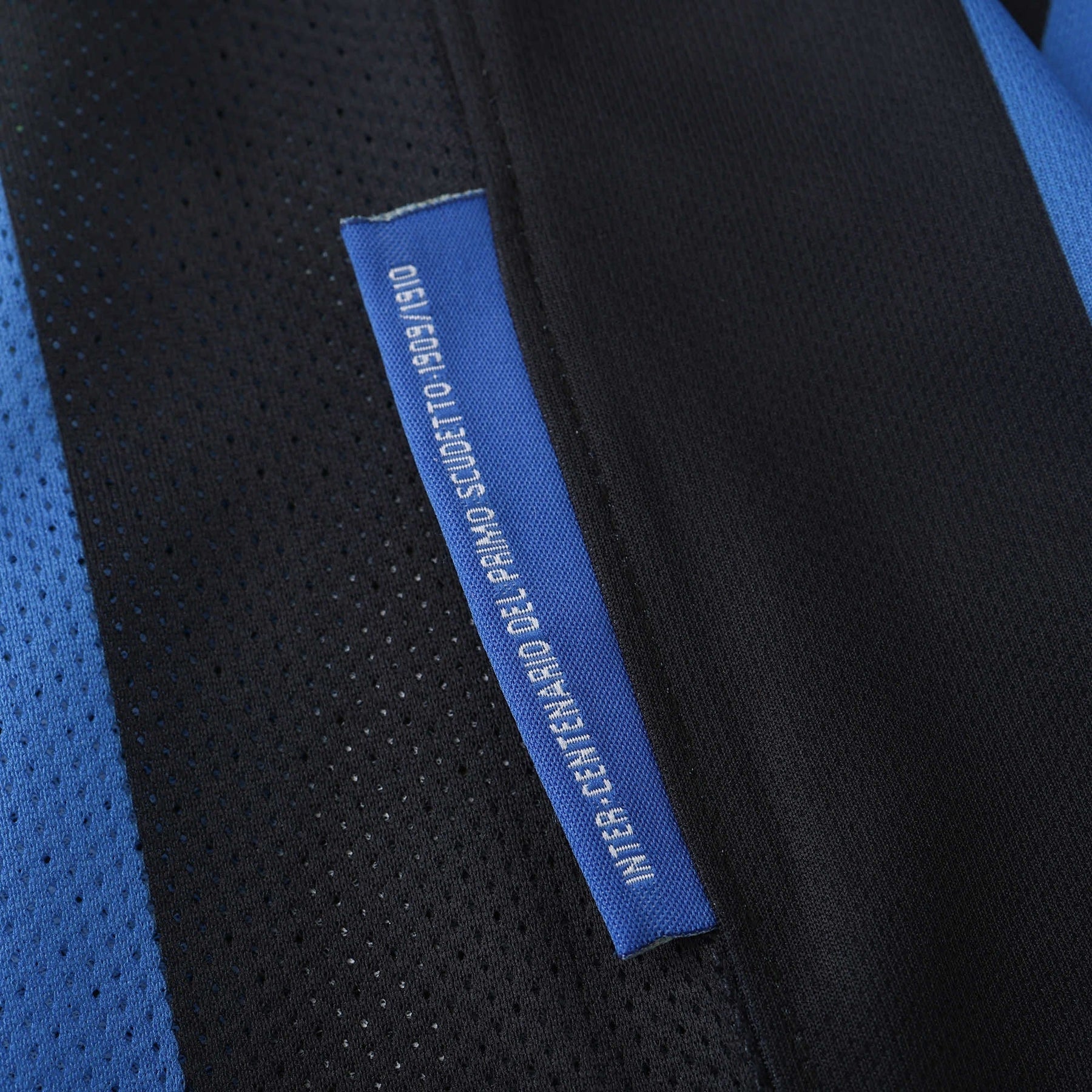 Inter Milan - Retro Home 2010 Jersey