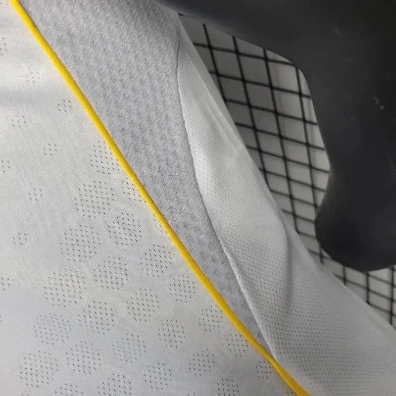 Real Madrid - Home 25/26 Player Edition Jersey