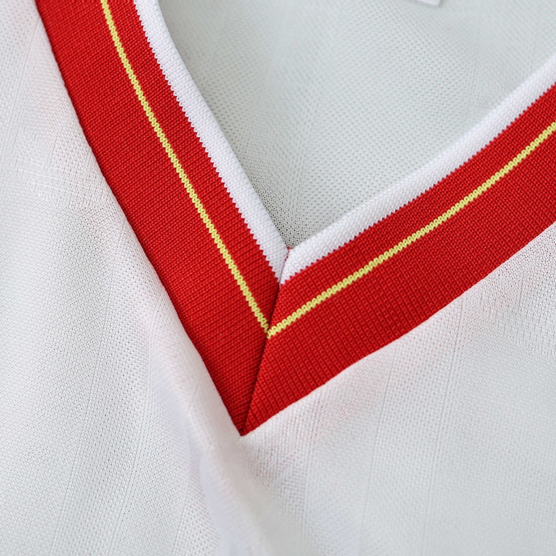 Liverpool - Retro Away 1985/87 Jersey