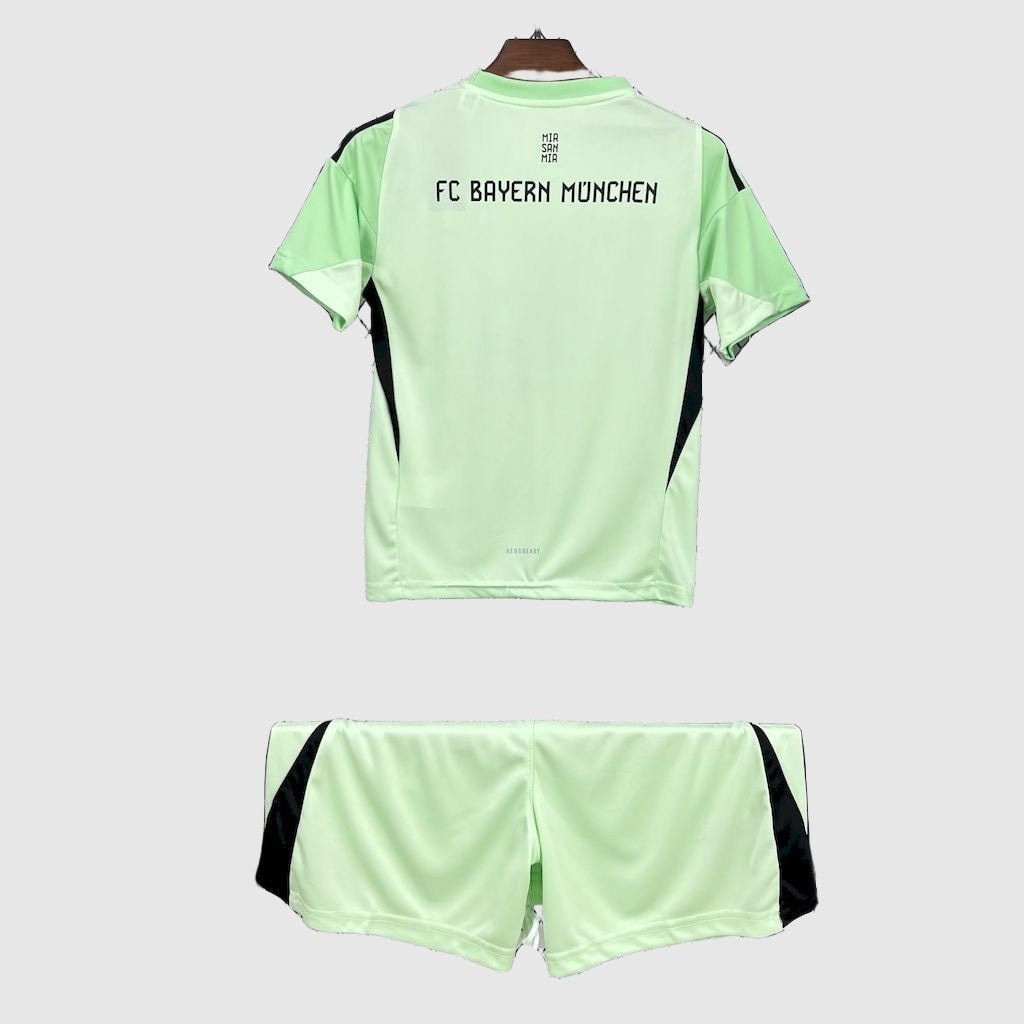 Bayern Munich - Goalkeeper 25/26 Jersey