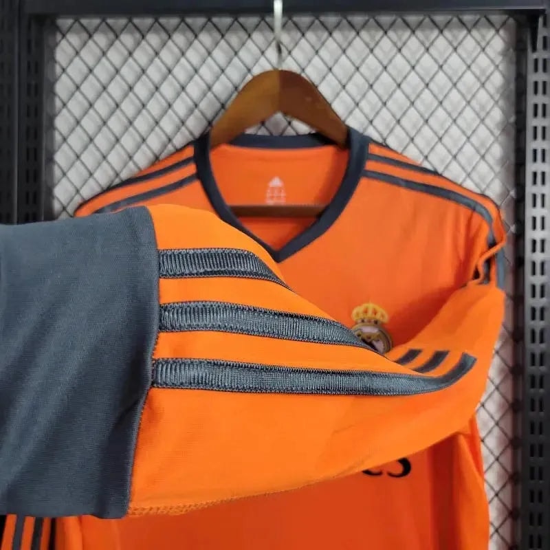 Real Madrid - 2 2013/14 Retro Away Long Sleeve Jersey