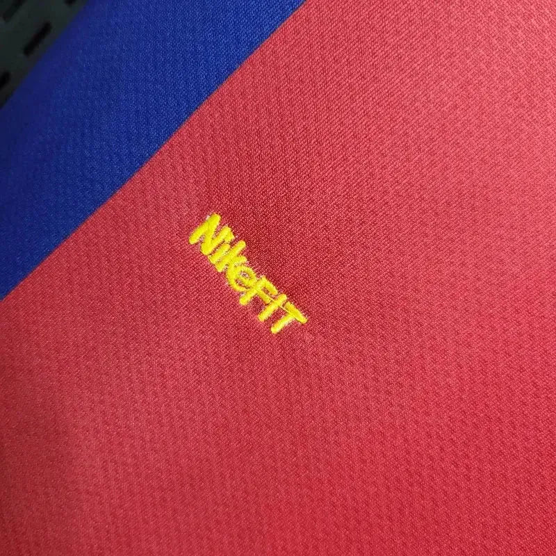 Barcelona - Retro Home 2007/08 Jersey