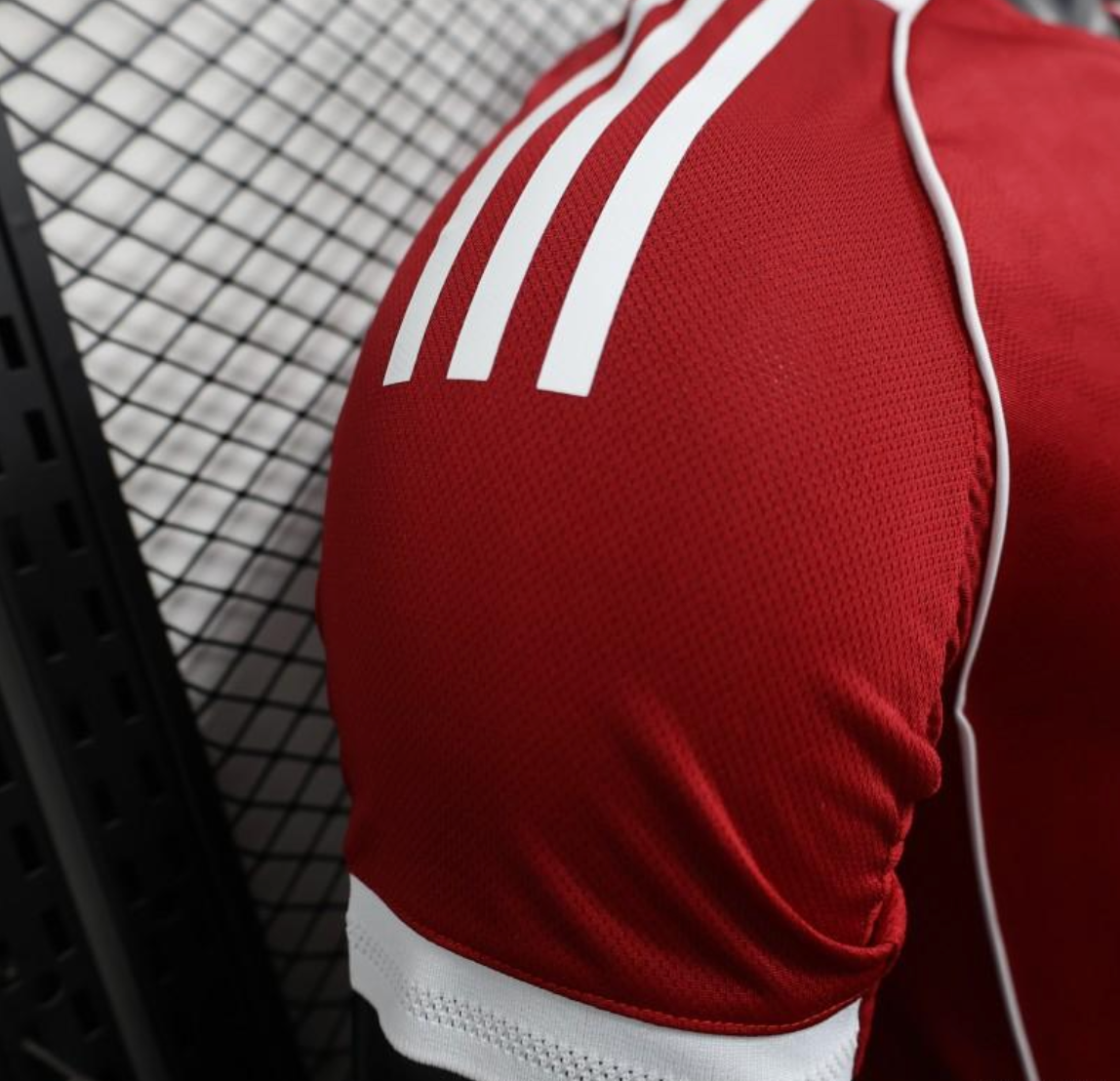 Liverpool Camiseta Local 2025/26 - Versión Jugador