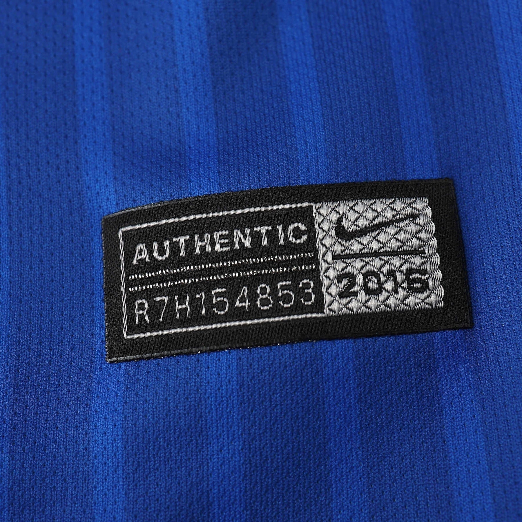 Barcelona - Retro Home 2016/17 Jersey