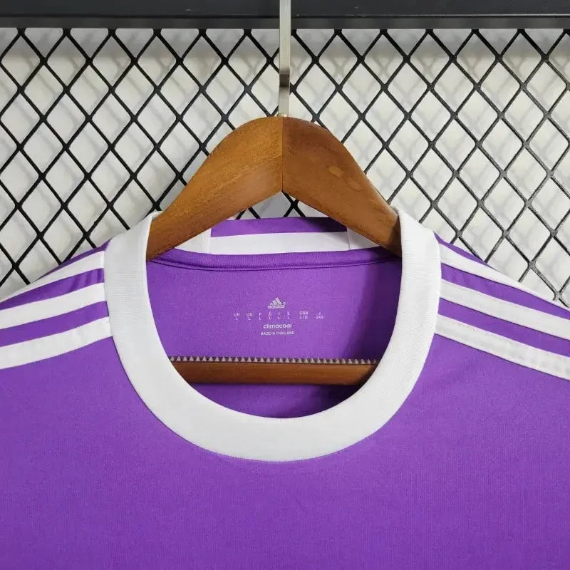 Real Madrid - Retro Away 2017/18 Long Sleeve Jersey