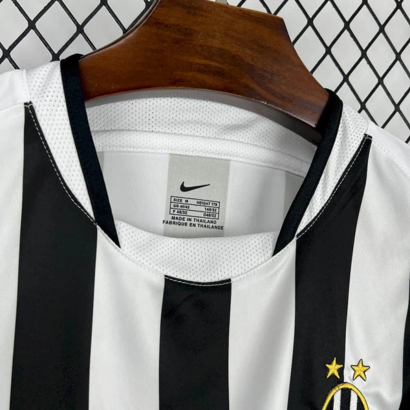 Juventus - Retro Away 2002/03 Jersey