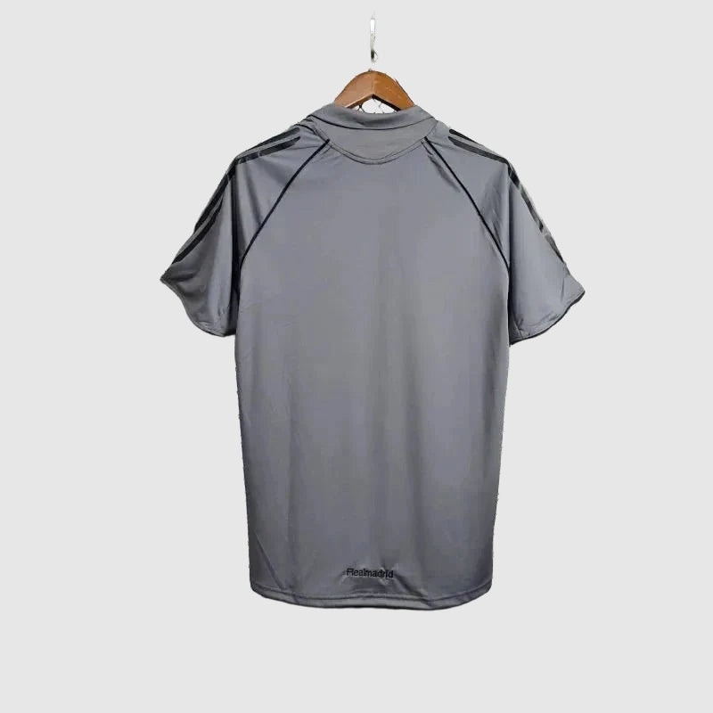 Real Madrid - II 2005/06 Retro Away Jersey