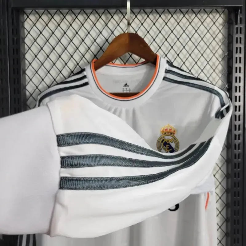 Real Madrid - Retro Home 2013/14 Long Sleeve Jersey