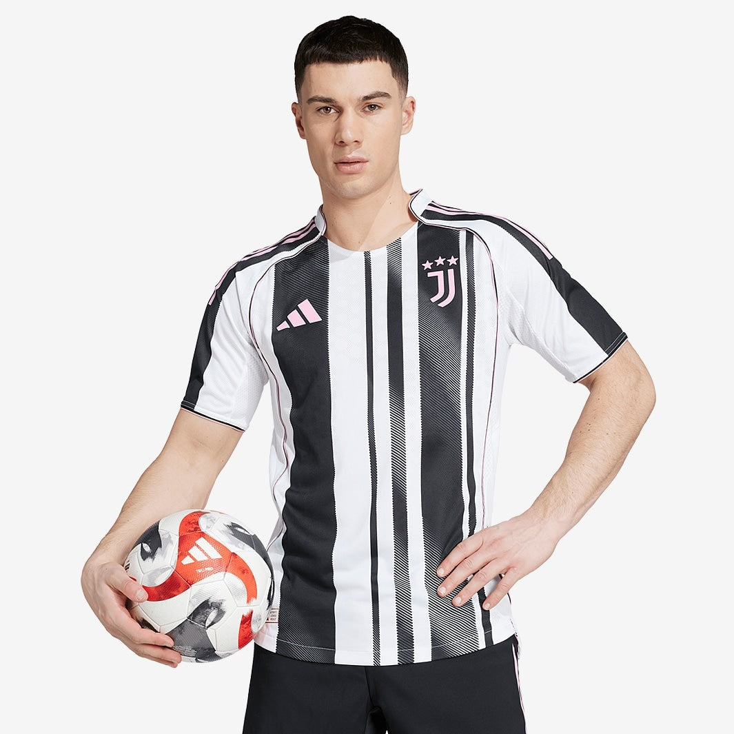 Juventus - Home 25/26 Player Edition Jersey