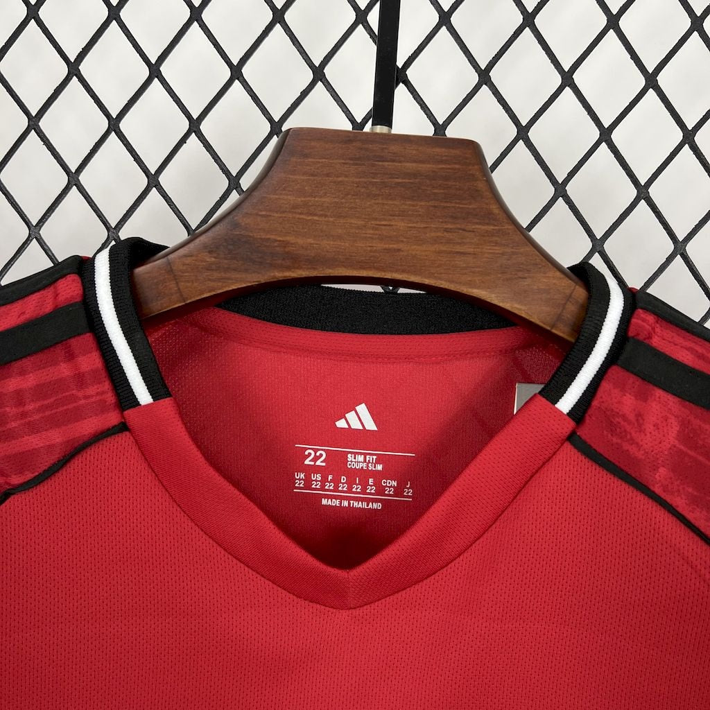 Manchester United - Home 25/26 Kids Jersey Kit
