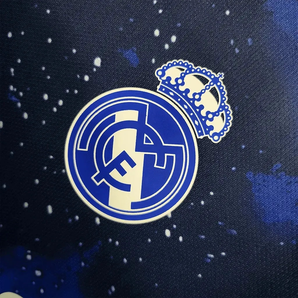 Real Madrid - Retro Special Edition Jersey