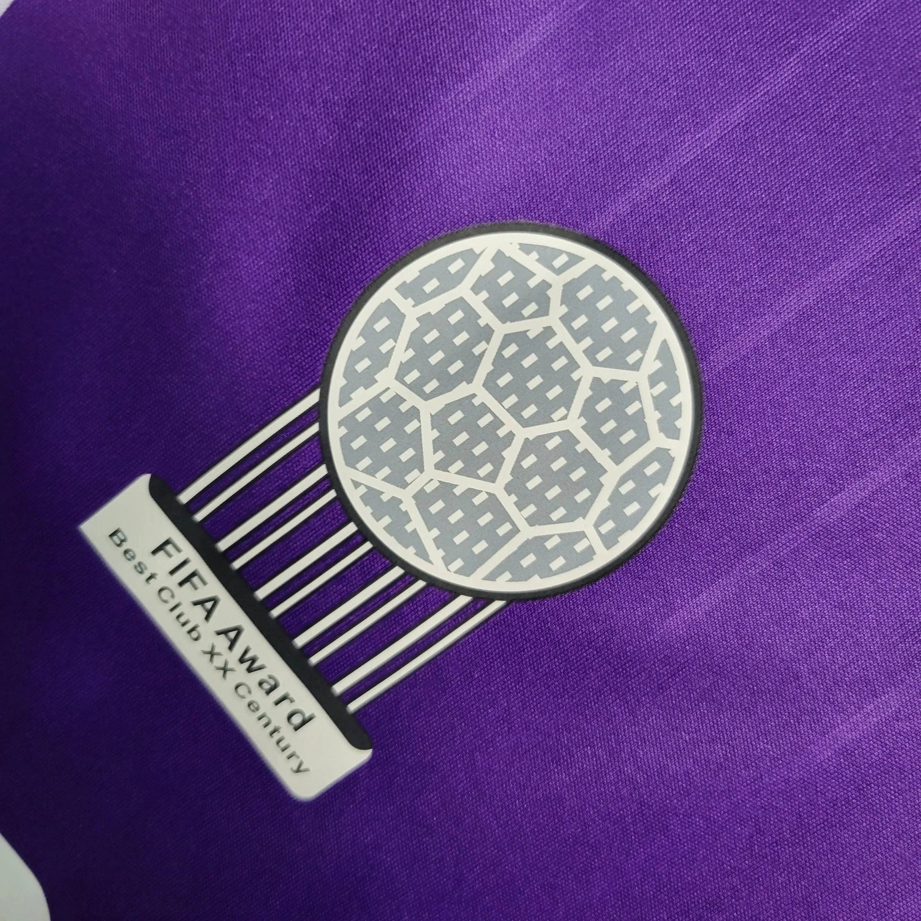 Real Madrid - Retro Away 2006 Jersey
