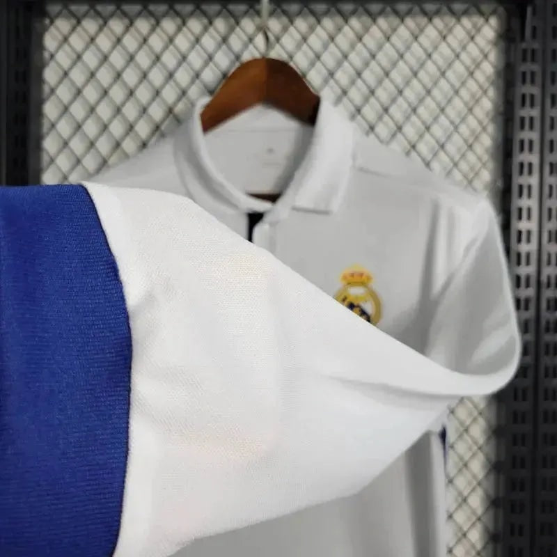 Real Madrid - Main 2016/17 Retro Long Sleeve Jersey