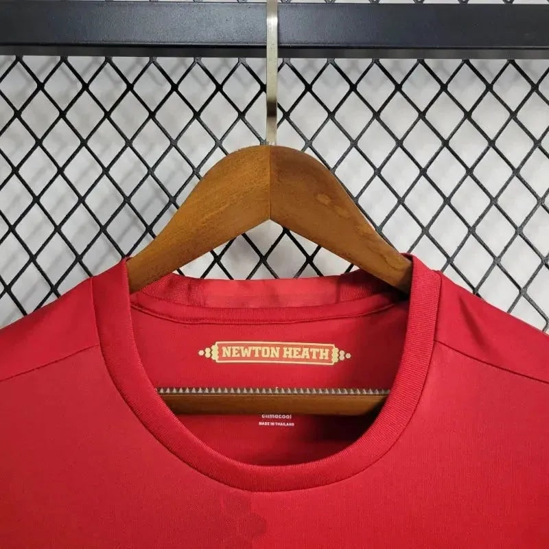 Manchester United - Retro Home 16/17 Jersey