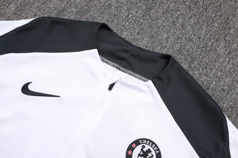 Chelsea White Pre-Partido TrackSuit 2025/26