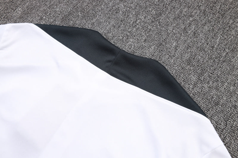Chelsea White Pre-Partido TrackSuit 2025/26