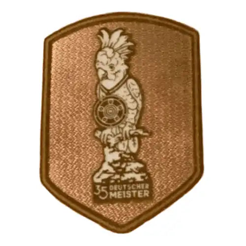 Bayern Cockatoo Champions 2025/26 Chest Badge