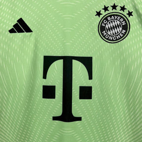 Bayern Munich - Goalkeeper 25/26 Jersey
