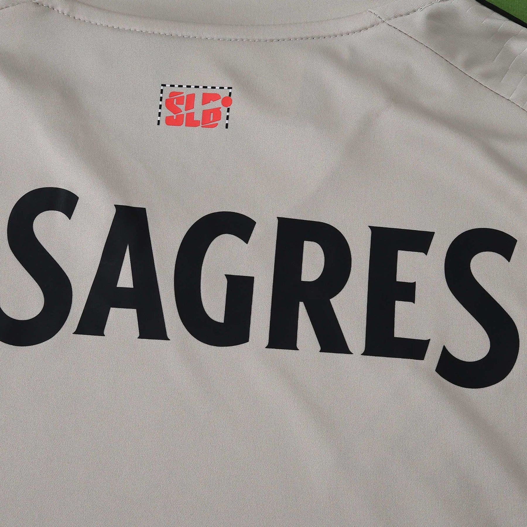 Benfica - Away 25/26 Men's Jersey