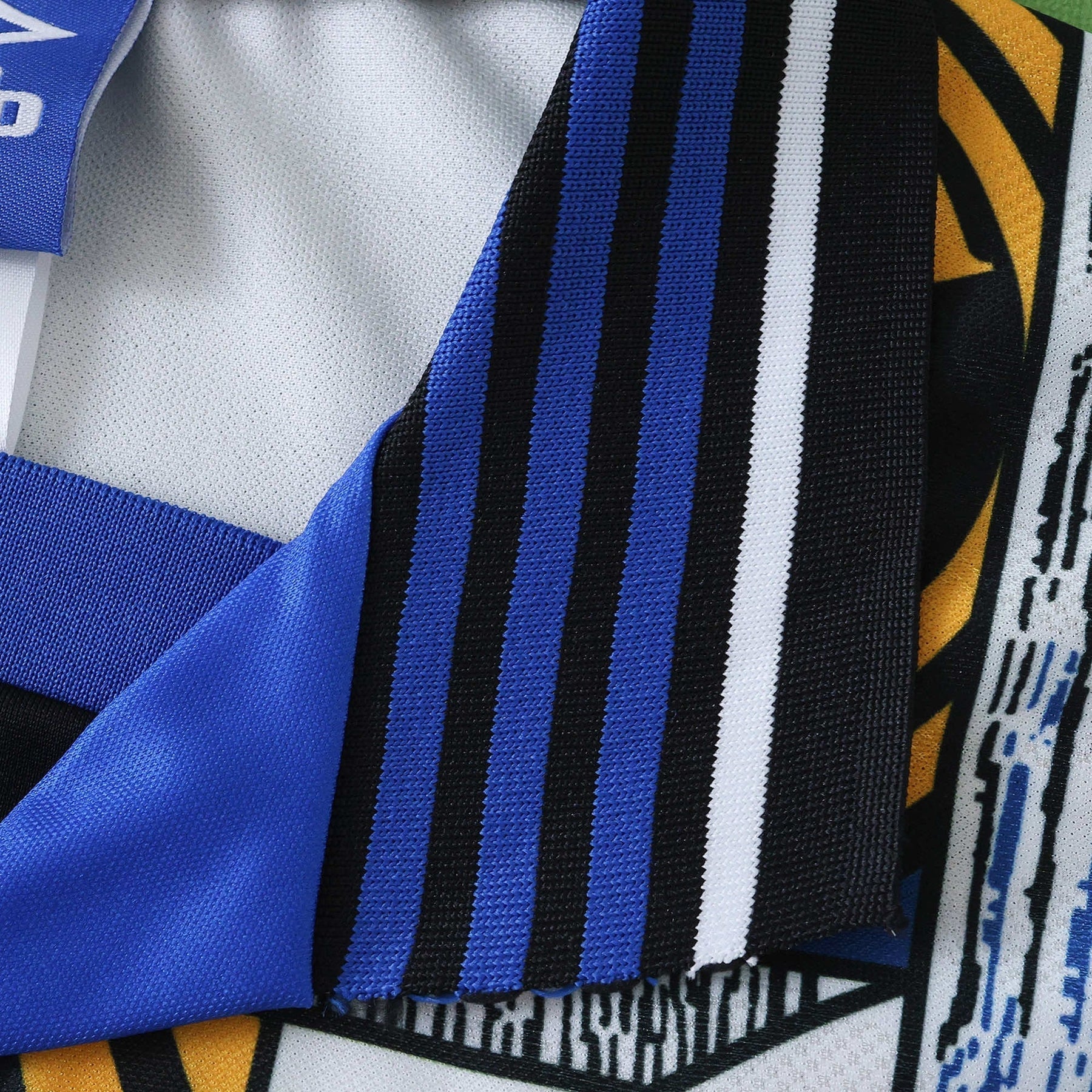Inter Milan - Retro Away 1995/96 Jersey