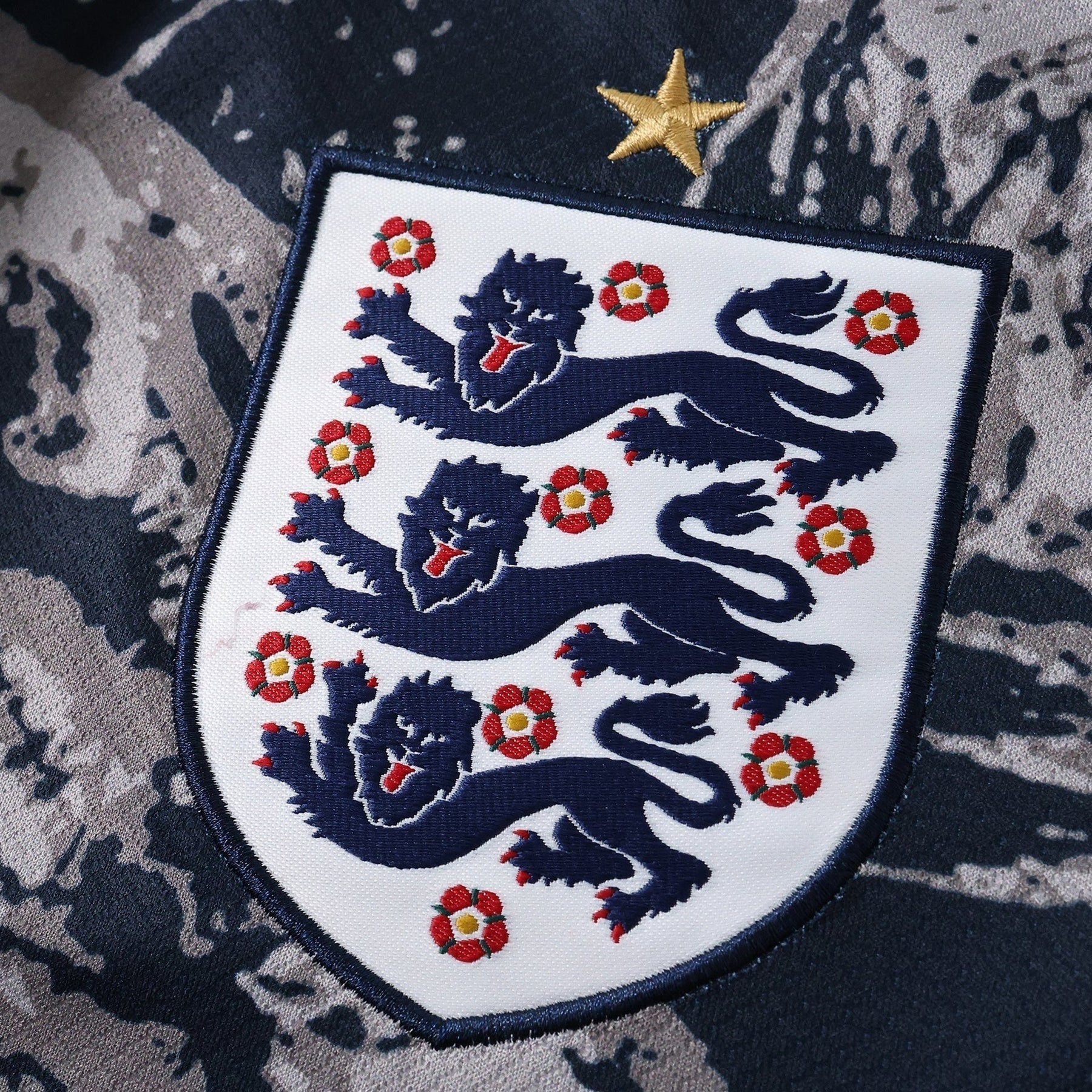 England - Training Top 26/27