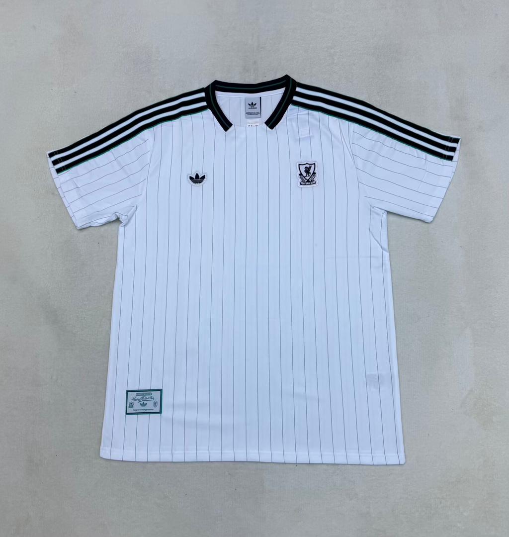 Liverpool adidas Icons White Camiseta 2025/26