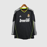 Real Madrid - Retro Away 2010/11 Long Sleeve Jersey