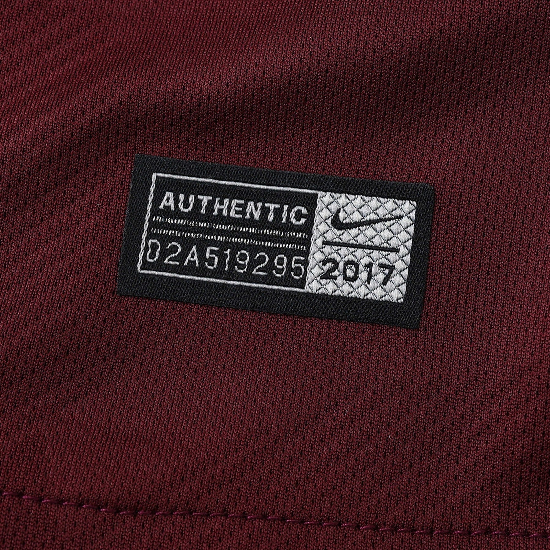 Barcelona - Retro Third 2017/18 Jersey