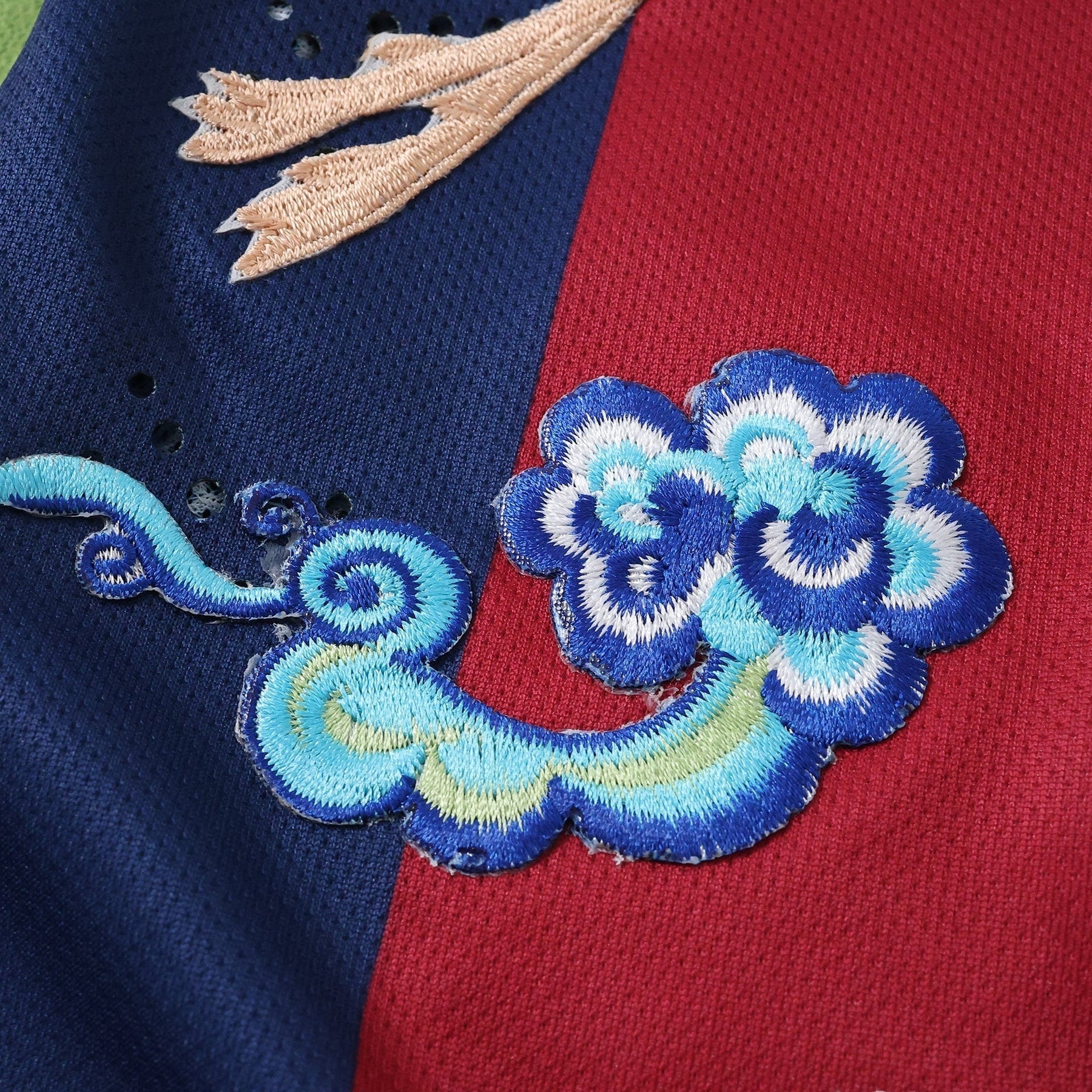 Barcelona - Retro Home 2014/15 Embroidered Jersey