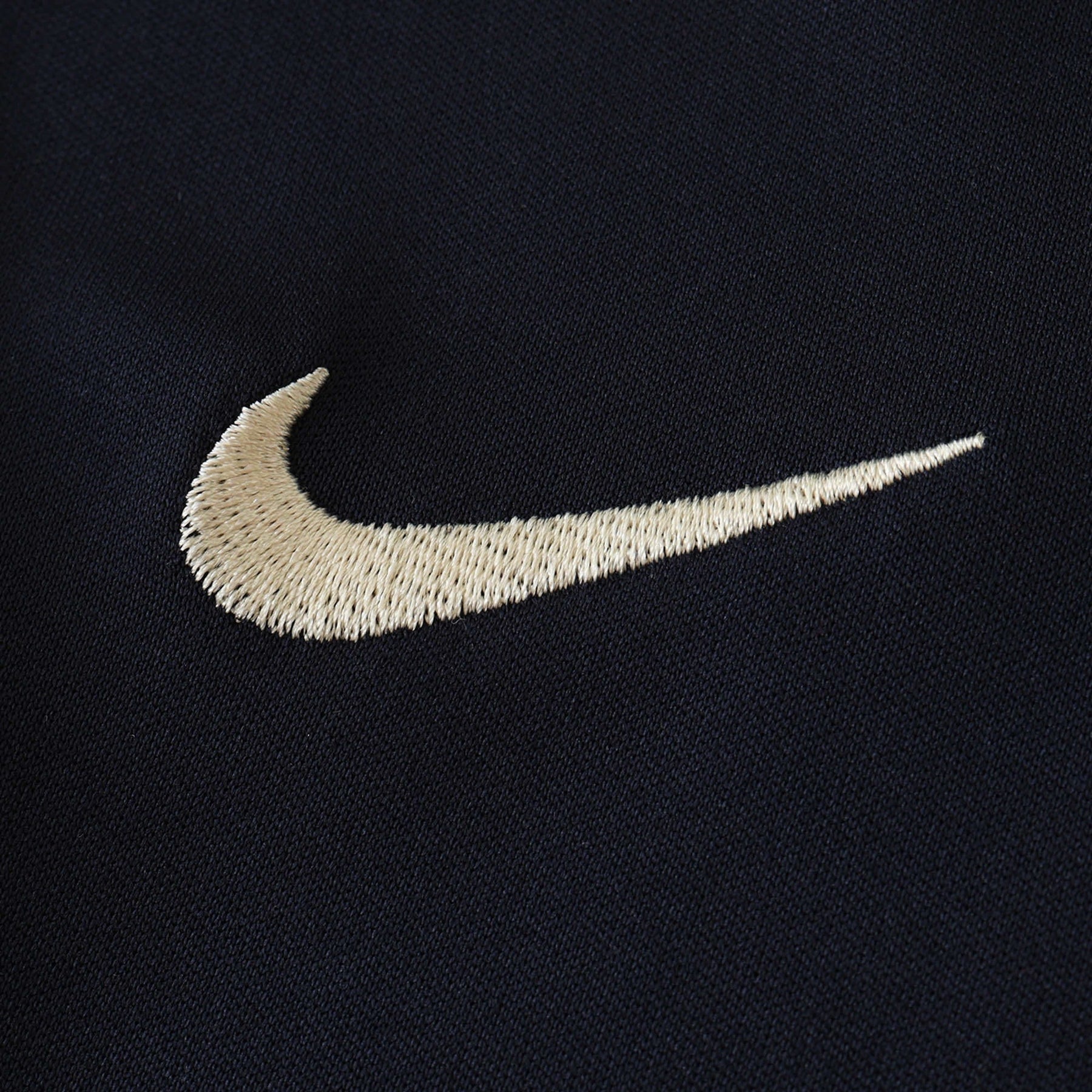 Barcelona - Retro Away 2002/03 Jersey
