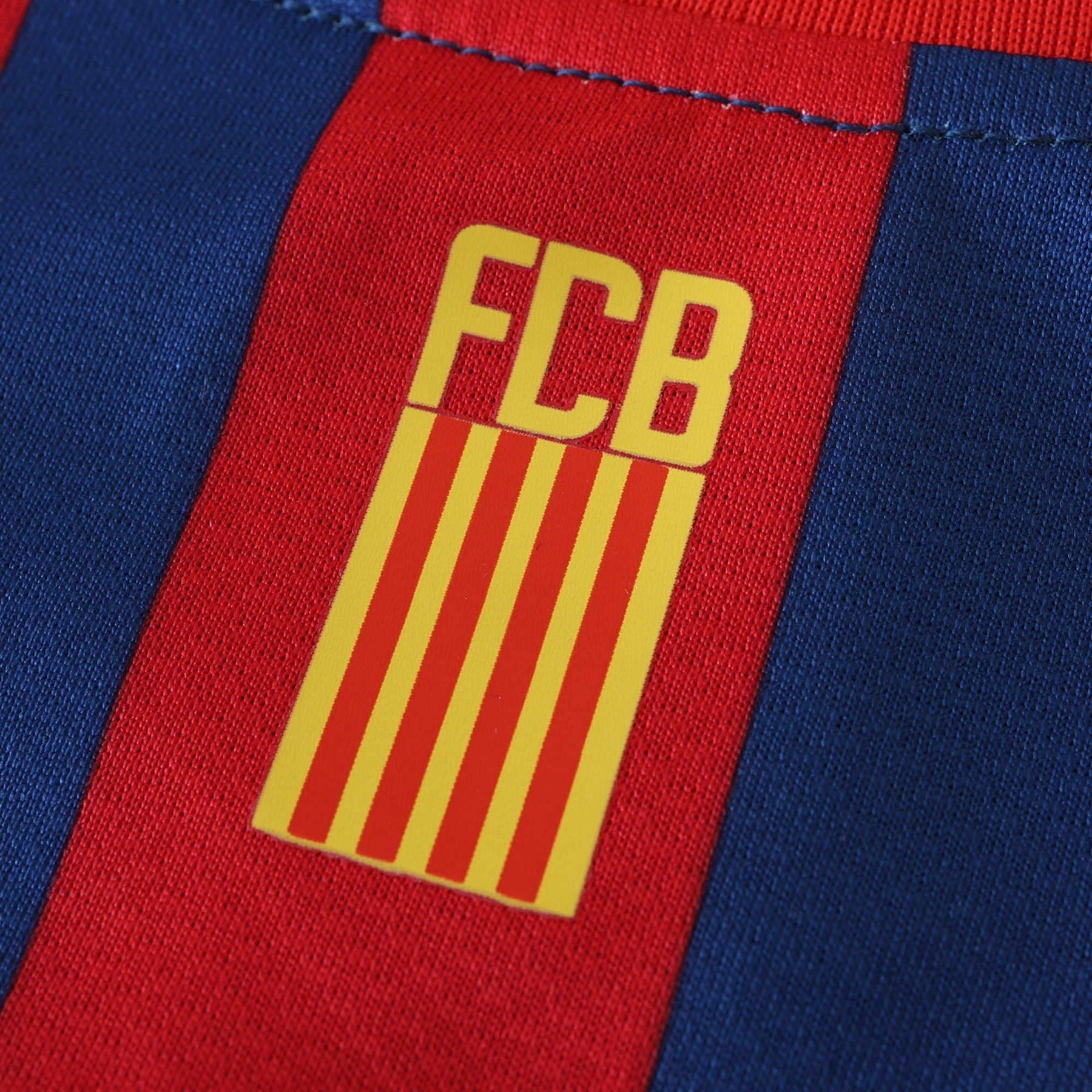 Barcelona - Retro Home 2011/12 Jersey