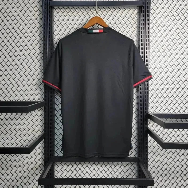 AC Milan - Retro Home 2016/17 Jersey