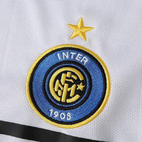 Inter Milan - Retro Away 2004/05 Jersey