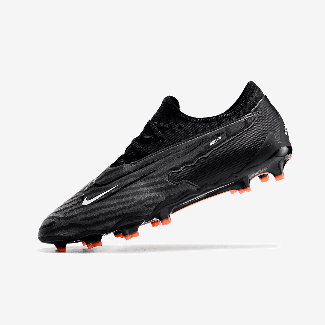 Chuteira Nike Phantom GX Academy Campo