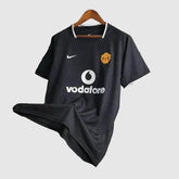 Manchester United - Retro Away 03/04 Jersey