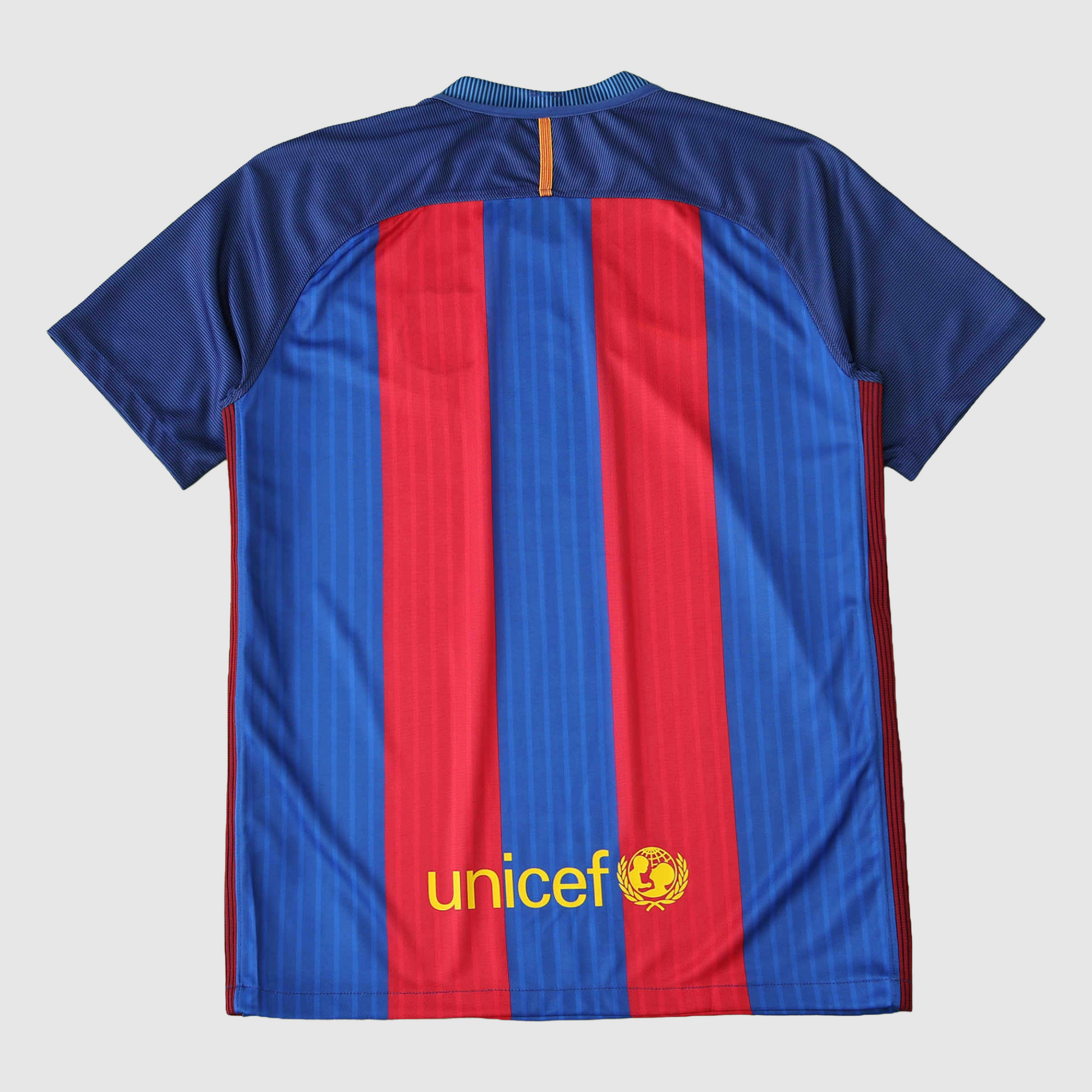 Barcelona - Retro Home 2016/17 Jersey