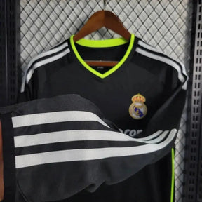 Real Madrid - Retro Away 2010/11 Long Sleeve Jersey