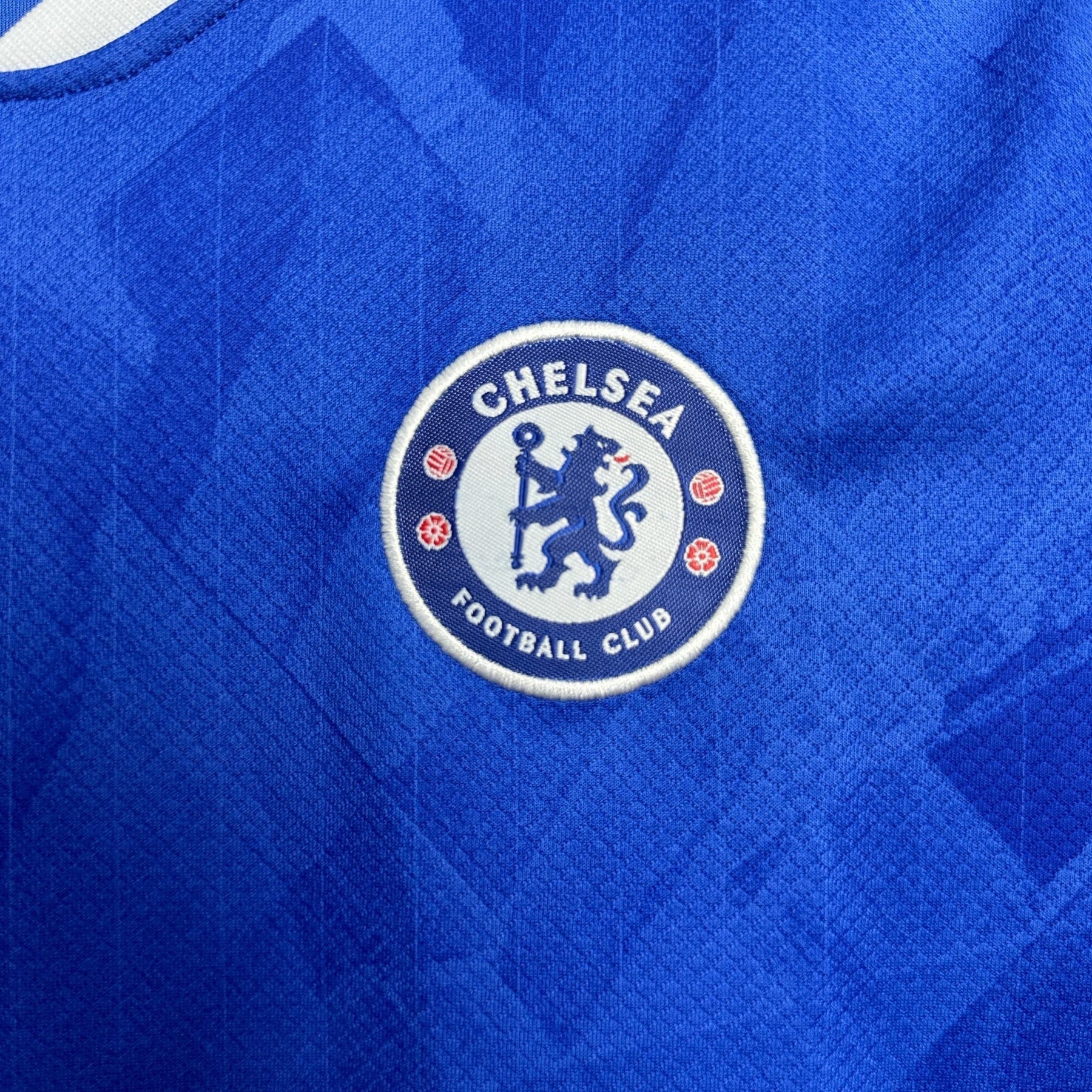 Chelsea Home Kids Kit 2025/26