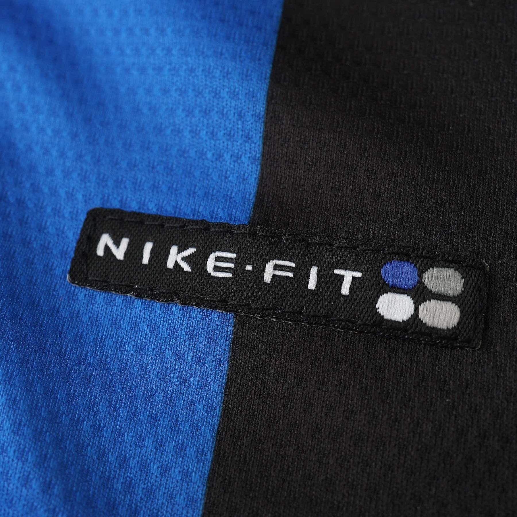 Inter Milan - Retro Home 1998/99 Jersey