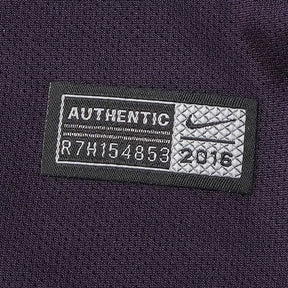 Barcelona - Retro Away 2016/17 Jersey