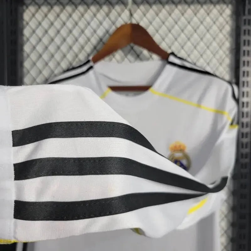 Real Madrid - Retro Home 2009/10 Long Sleeve Jersey