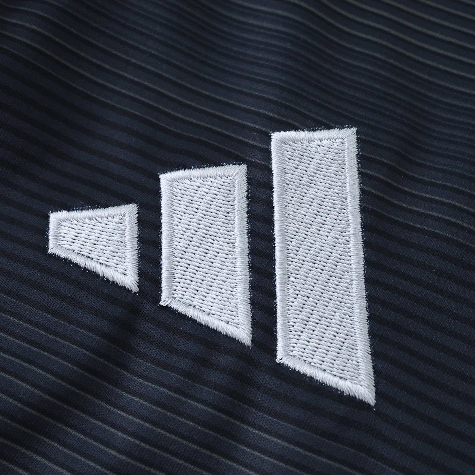 Real Madrid - Away 25/26 Kids Jersey Kit