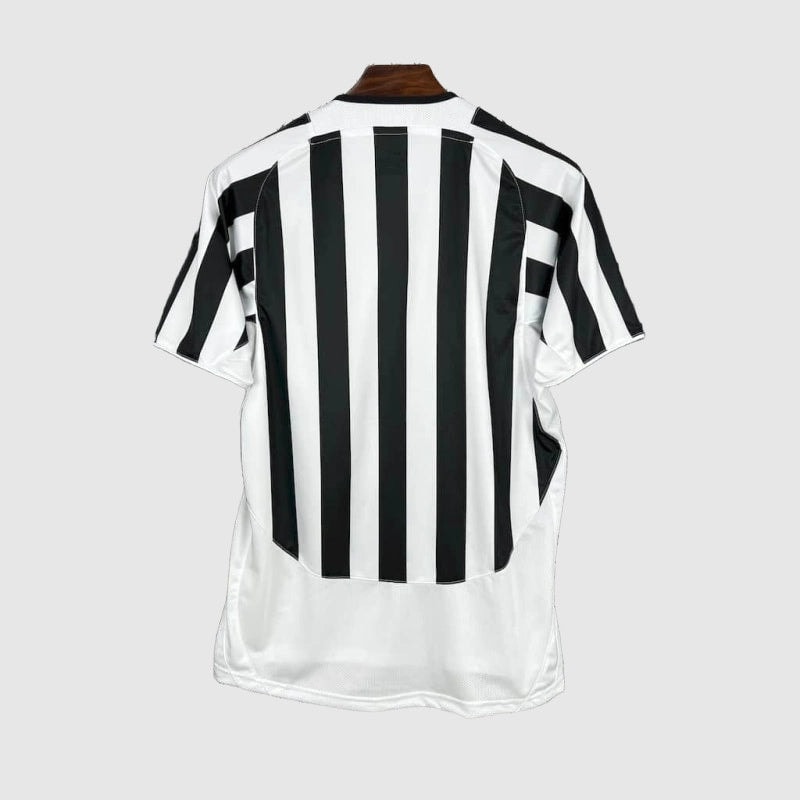 Juventus - Retro Away 2002/03 Jersey