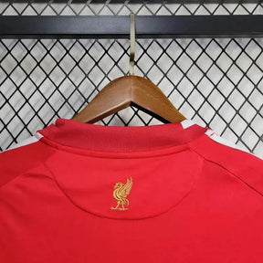 Liverpool - Retro 2008/09 Jersey