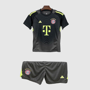 Bayern Munich - Goalkeeper 2 25/26 Kids Jersey Kit