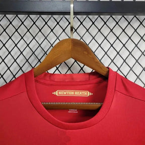 Manchester United - Retro Home 16/17 Jersey