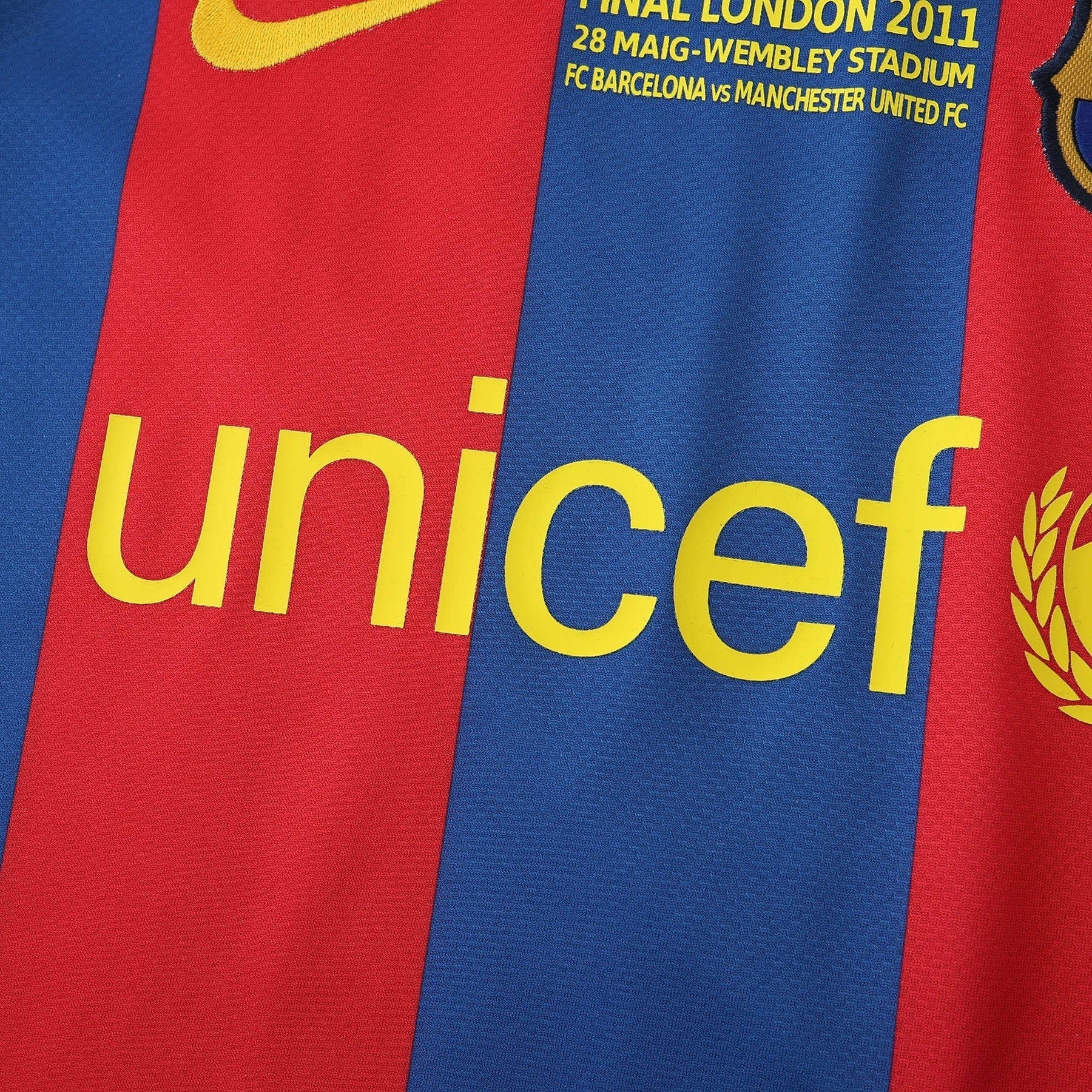 Barcelona - Retro Home 2010/11 Jersey