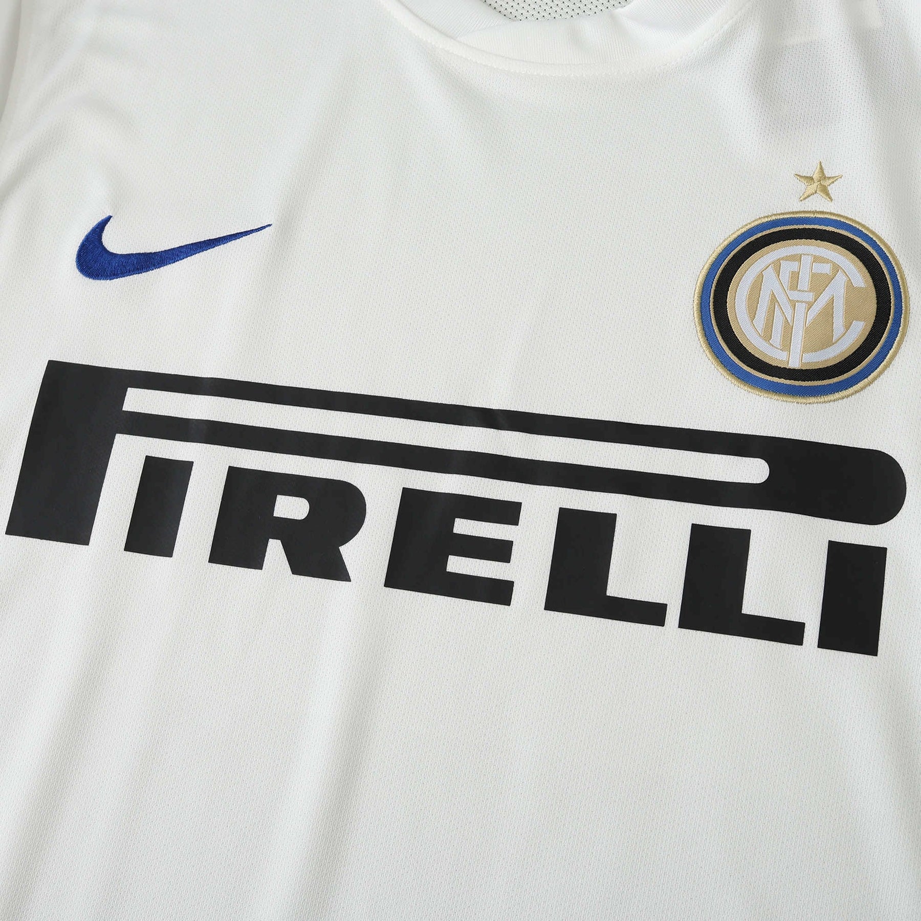 Inter Milan - Retro Away 2010 Jersey