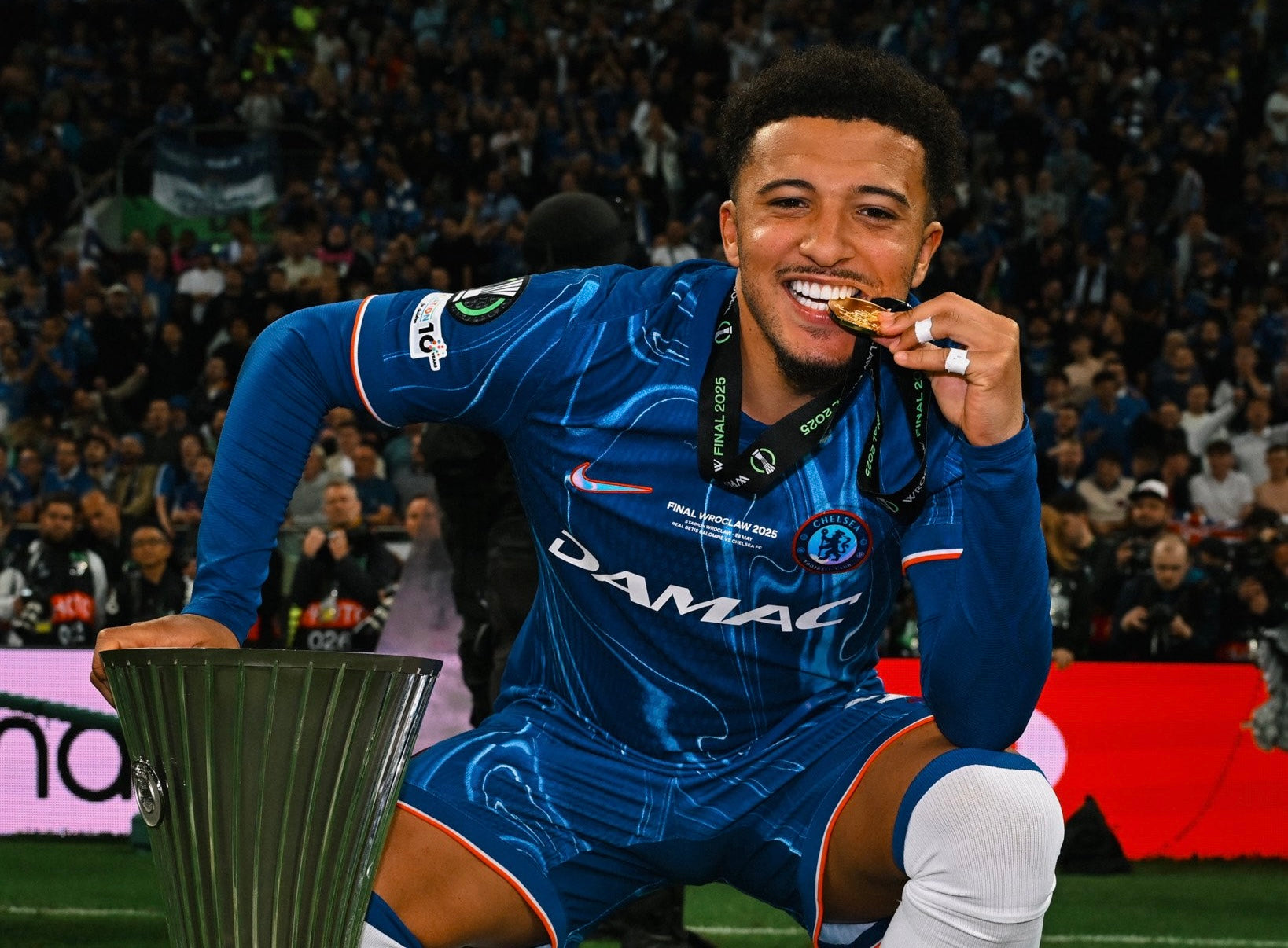 Chelsea Camiseta Local 2024/25 - Versión Jugador - Final UECL