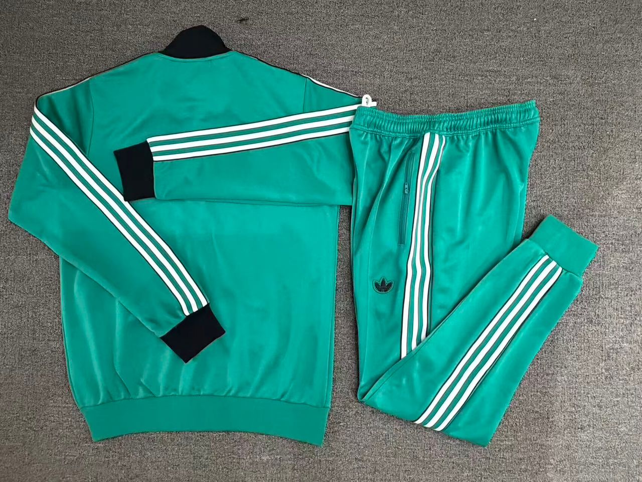 Liverpool adidas Icons Anthem + Pants Third Jacket 2025/26